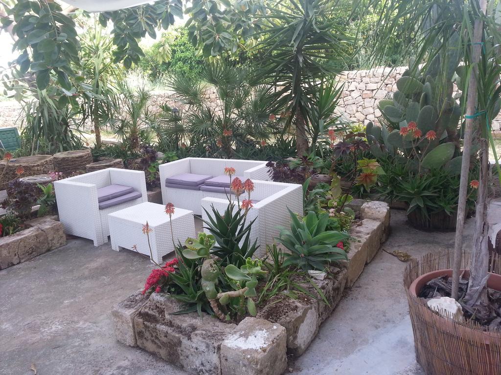 A Lumia Villa Noto Exteriör bild